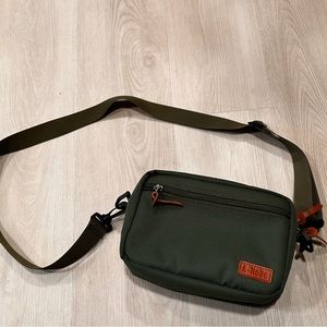 Like New Army Green Shoulder Bag